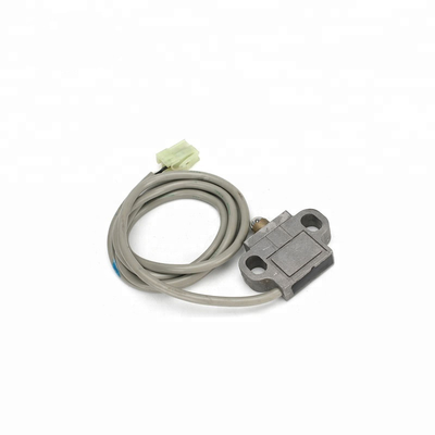 Excavador Pressure Switch Sensor del viaje 203-06-5621 D4C-9093 PC200-5 PC200-6